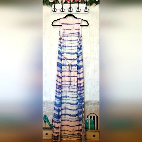 Forever 21 Spring Watercolor Striped Maxi Dress - Picture 3 of 7